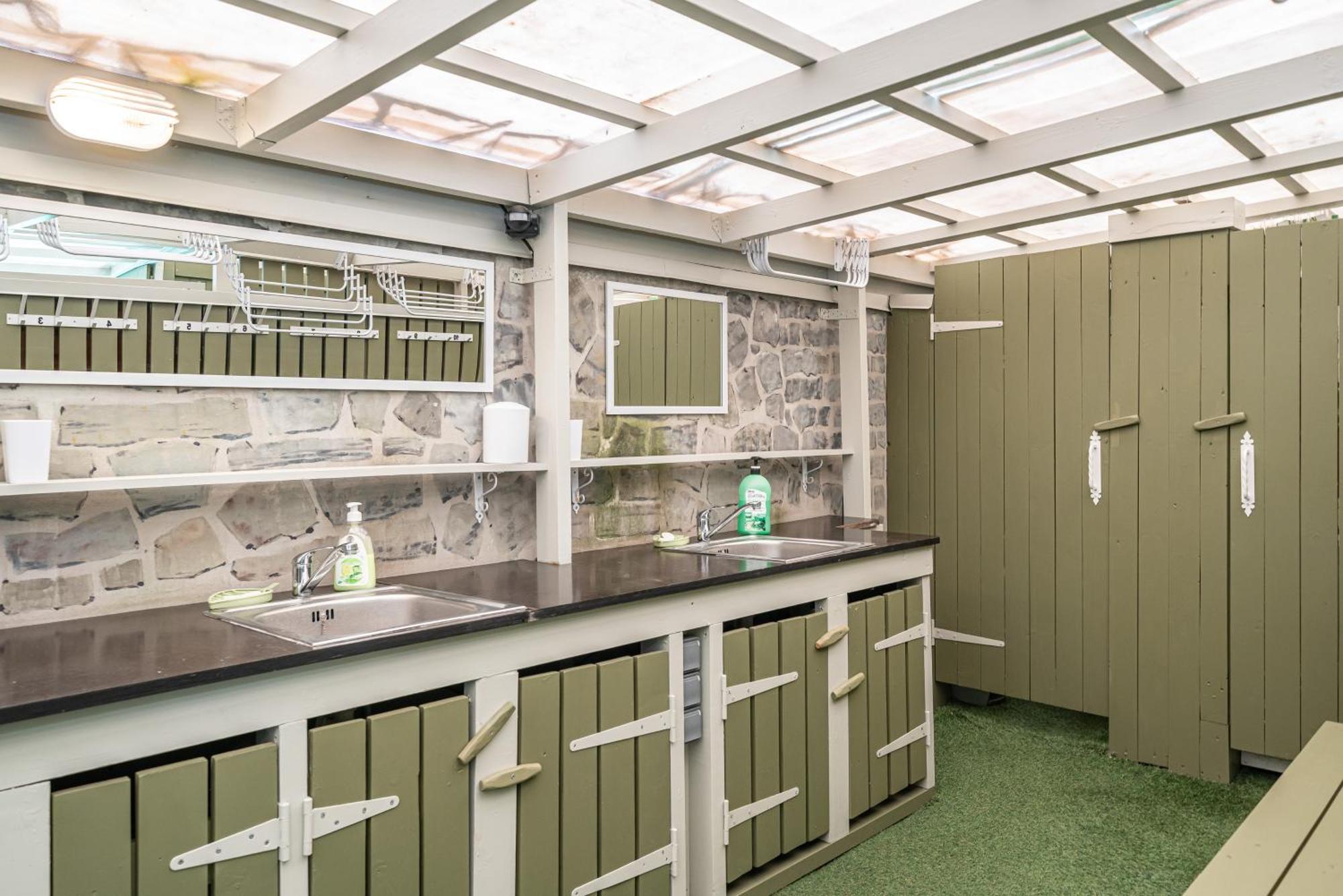 Garden Camping Tallinn Ngoại thất bức ảnh
